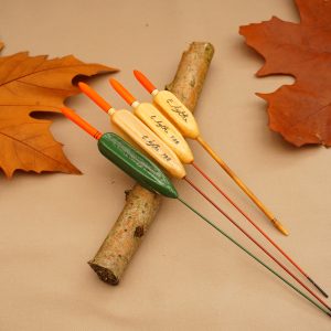 Chris Lythe Trotting Floats.