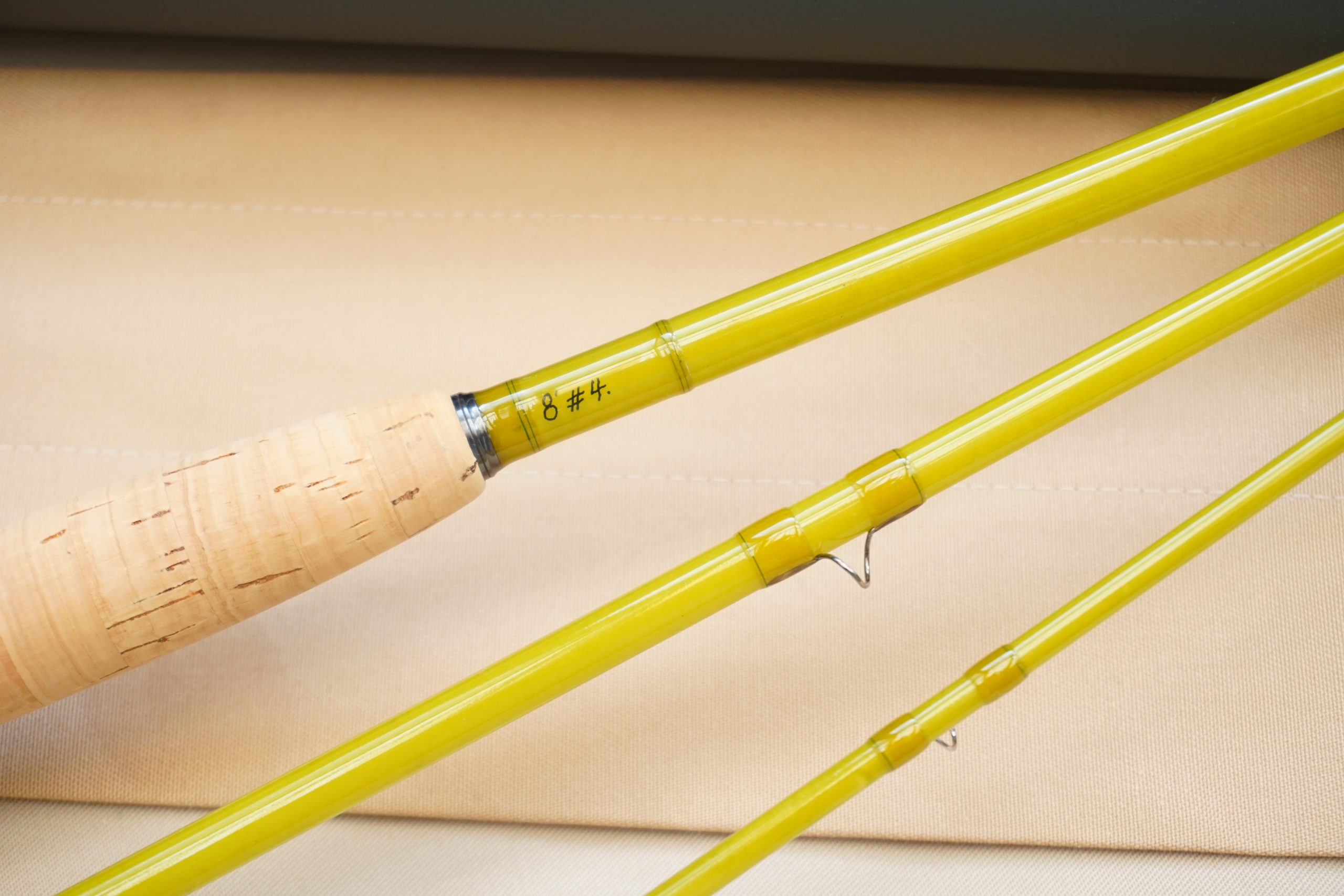 Barder Rod Co. 8' #4-weight 3-piece fibreglass fly rod. - Image 3