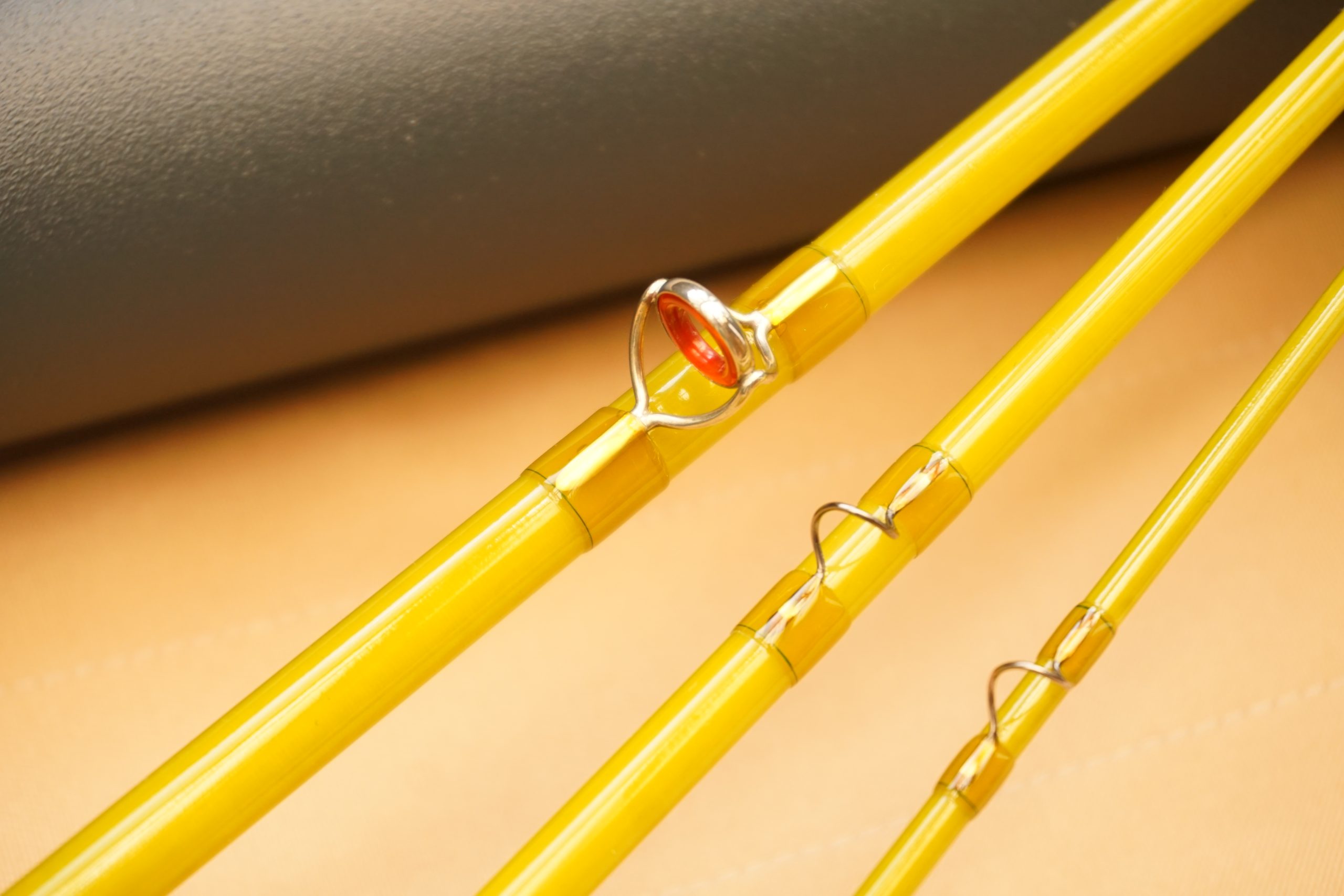 Barder Rod Co. 8' #4-weight 3-piece fibreglass fly rod. - Image 6